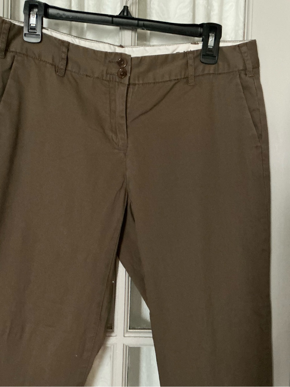Dalia Woman’s Olive-Brown Chino Pants